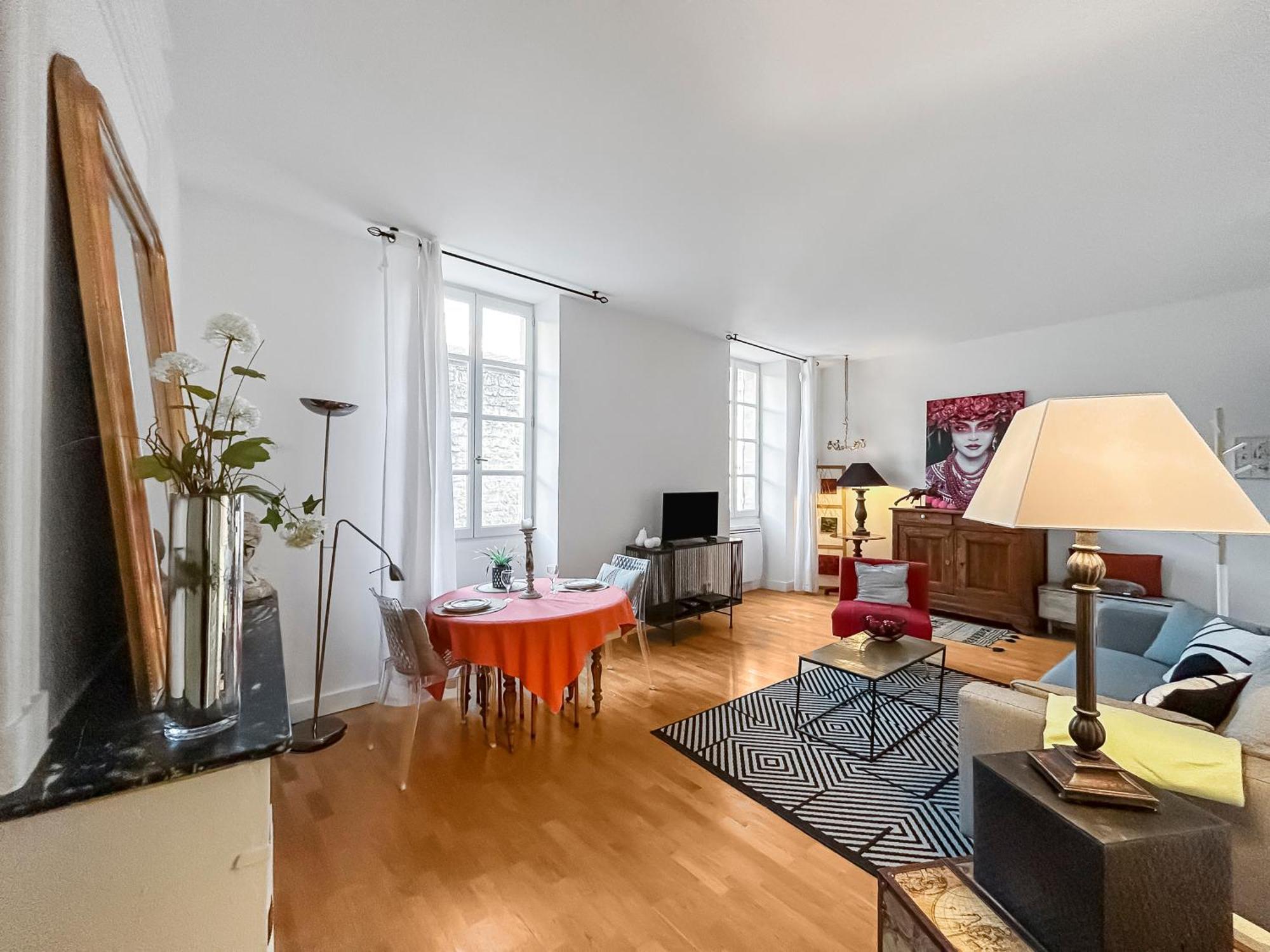 شقة Nid Douillet Au Coeur D'Uzès المظهر الخارجي الصورة