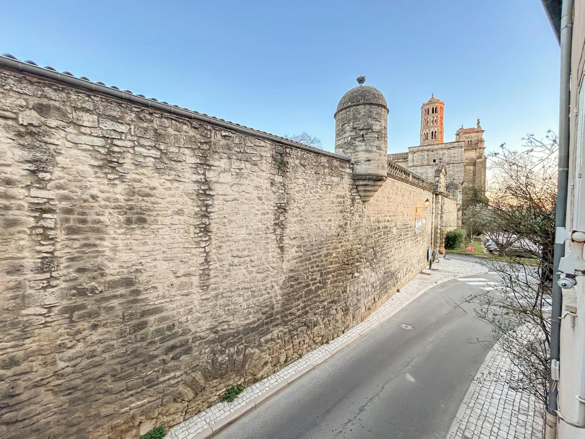 شقة Nid Douillet Au Coeur D'Uzès المظهر الخارجي الصورة